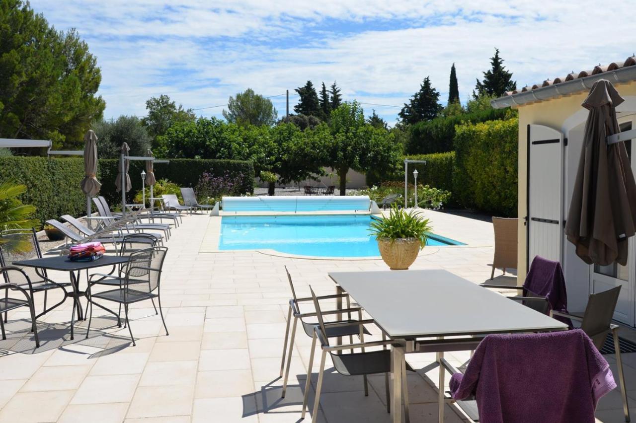 Bed and Breakfast Domaine Des Écureuils à Carpentras Extérieur photo