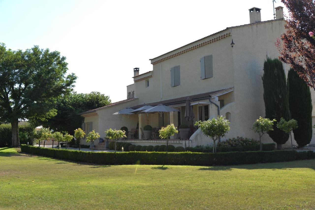 Bed and Breakfast Domaine Des Écureuils à Carpentras Extérieur photo
